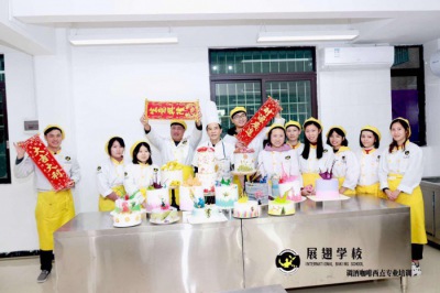 蛋糕培训学校费用怎么差别这么大？